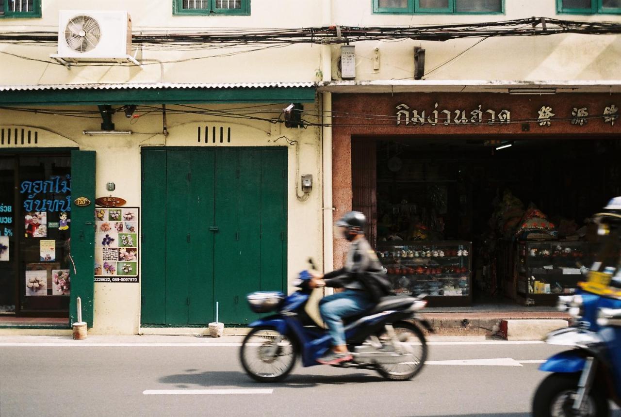 Mojo Old Town Phranakorn Hotel Bangkok Buitenkant foto