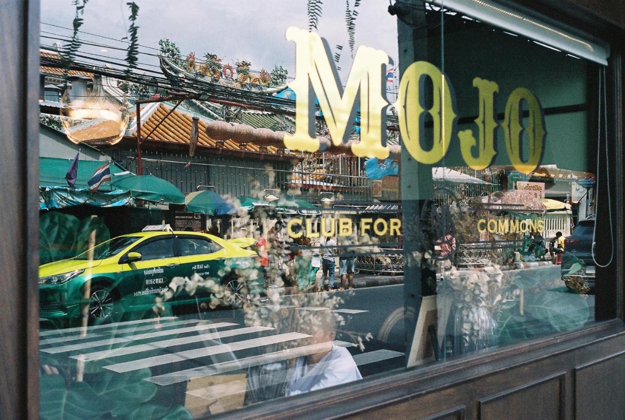 Mojo Old Town Phranakorn Hotel Bangkok Buitenkant foto